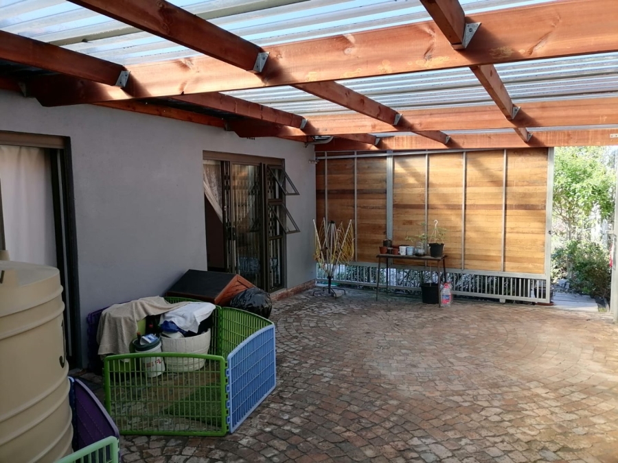 3 Bedroom Property for Sale in Grassy Park Western Cape